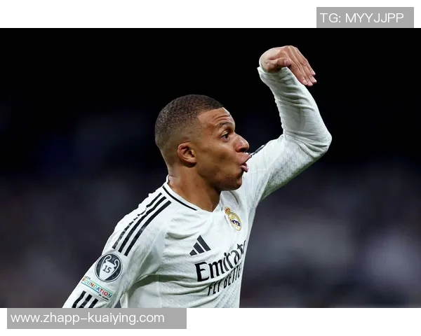 姆巴佩能否在对阵曼城的比赛中出场热身情况引发关注 姆巴佩能否在对阵曼城的比赛中出场热身情况引发关注